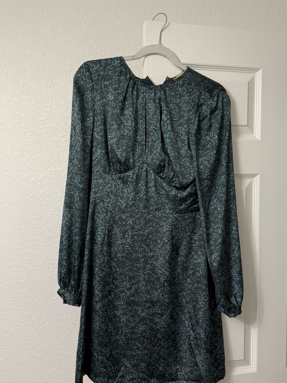 Gianni Bini Dark Green Printed Long Sleeve Dress